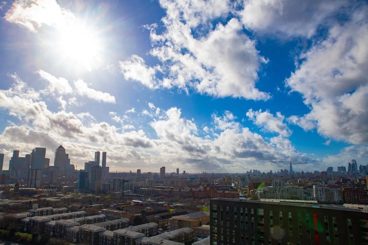 Cozy Apt Near Canary Wharf Londen 0*,